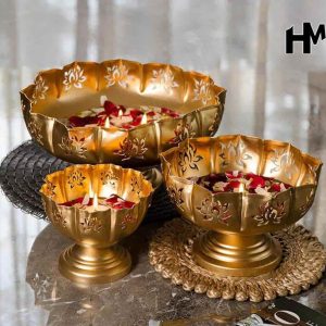 metal festive urli set