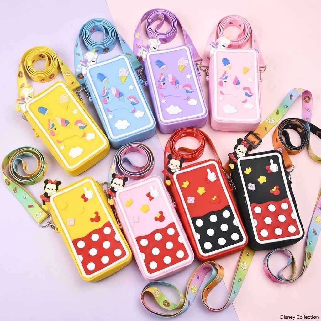 Silicone Popit Sling Bag 2026 – Supercute Popit Bag | Youteek 4 Supercute Silicone Popit Sling Bag made from soft, durable silicone with interactive fidget pop bubbles and a stylish adjustable strap. Dispatched in vibrant random colours, this lightweight popit purse is the perfect trendy accessory and sensory gift for girls! Silicone Popit Sling Bag