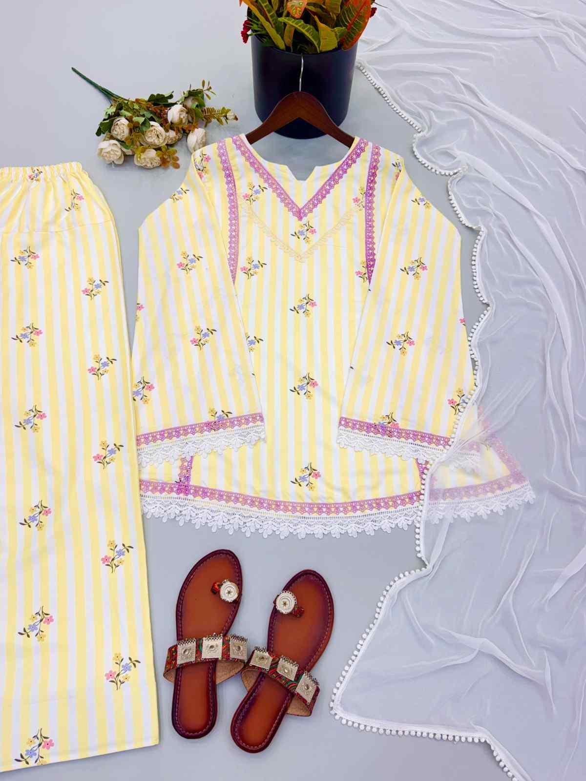 Natural Crepe Embroidered Top with Farshi Pant 2 <p dir="auto">Elegant natural crepe embroidered top with farshi pant set SRK-5356 featuring heavy pure natural crepe fabric, fully fancy sleeves and multi embroidery work. Includes fully stitched farshi pant and nazmin dupatta for a complete premium ethnic look.</p> Natural Crepe Embroidered Top with Farshi Pant - Image 2