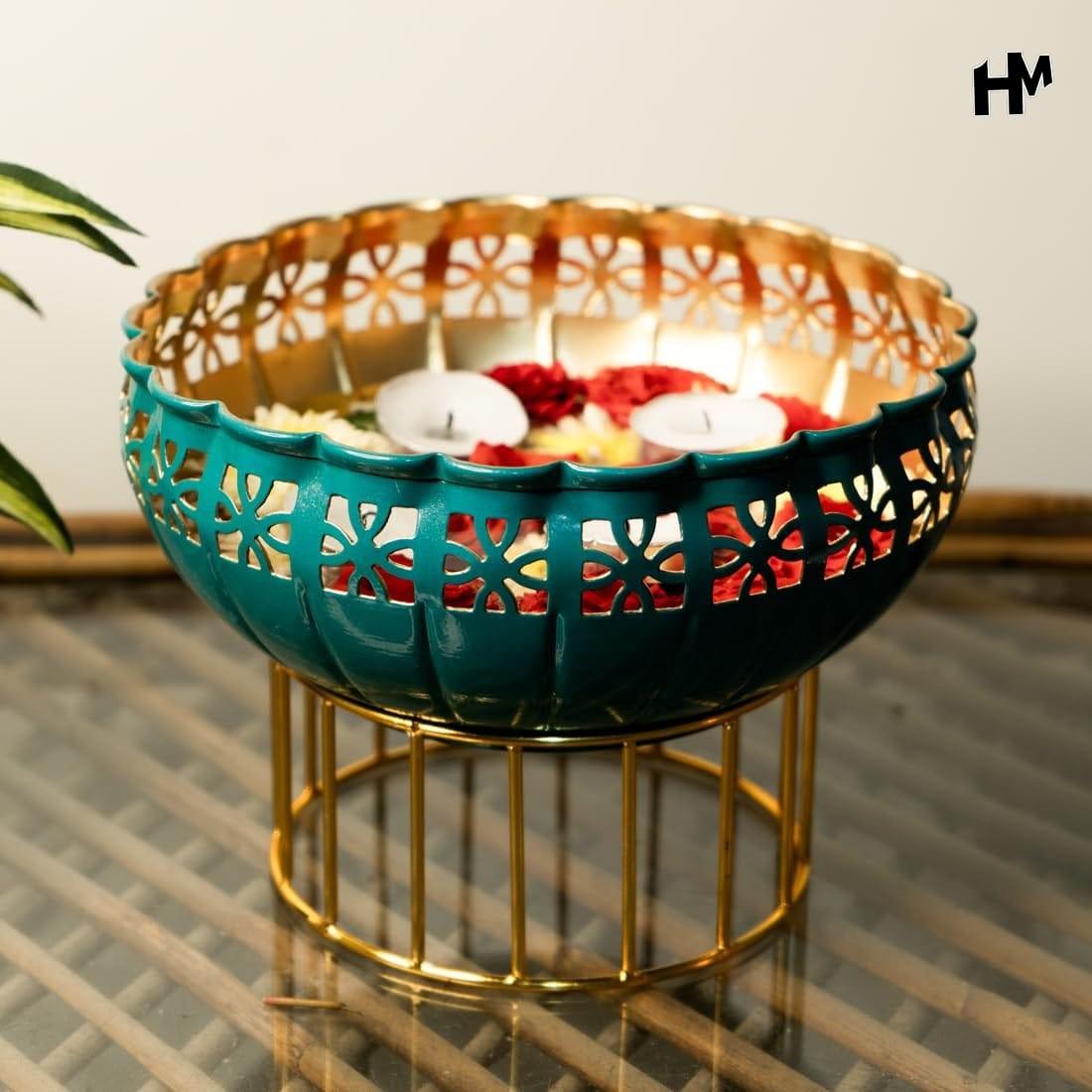 Modern Metallic Home Decor Bowl 2026 Elegant Aesthetic Youteek 1 <p dir="auto">Elegant 8-inch modern metallic home decor bowl for sophisticated aesthetic setups. Premium finish with free shipping – limited flash sale stock!</p> modern-metallic-bowl, homedecor, , urli