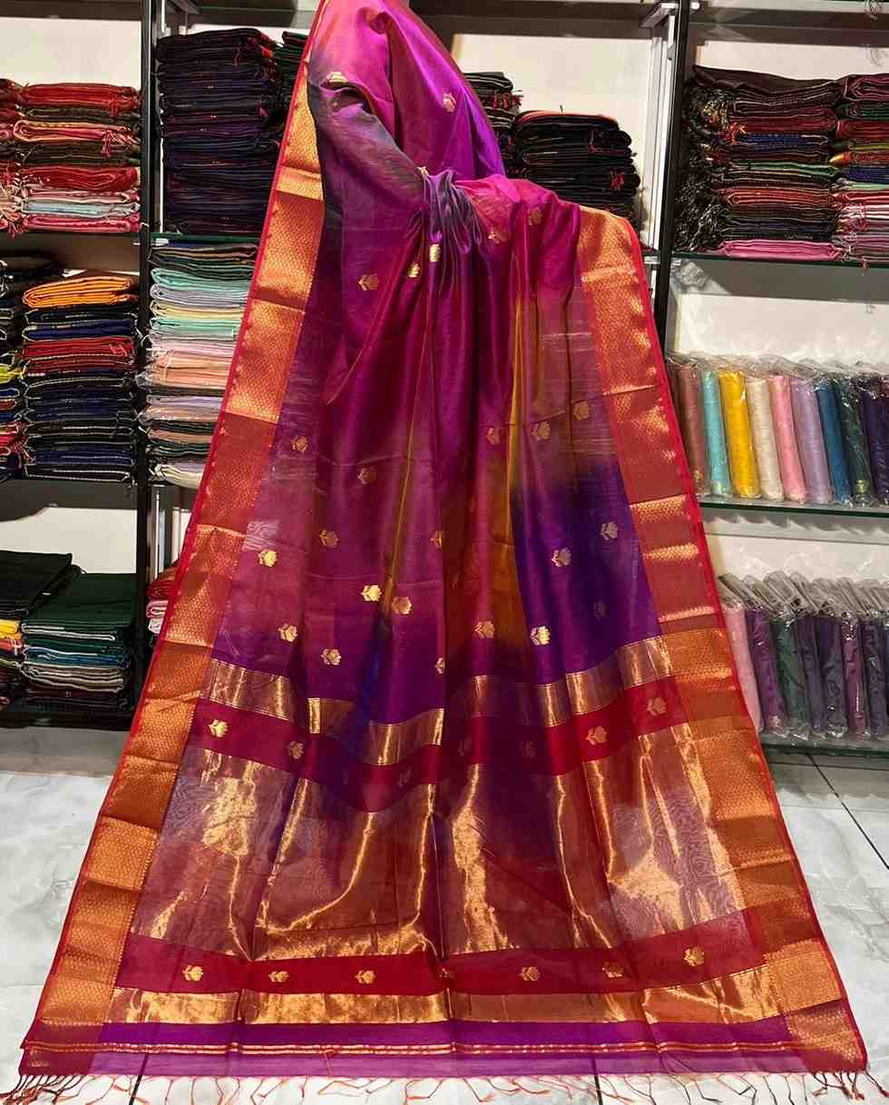 Maheshwari Handwoven Lotus Buta Saree | Silk Cotton | Youteek 1 Traditional Pure Maheshwari Handwoven Lotus Buta Saree in half silk half cotton. Elegant all-over lotus buta design perfect for festive and ethnic occasions. Maheshwari Handwoven Lotus Buta Saree