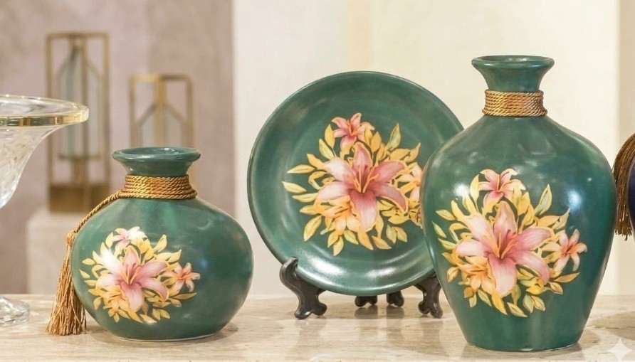 Ceramic Flower Pot with Plate | Fine Ceramic Premium Planter 1 Beautiful ceramic flower pot with matching plate. Fine ceramic material, premium quality, box packaging. Design as per availability. Perfect for home décor and gifting. Ceramic Flower Pot with Plate | Fine Ceramic Premium Planter