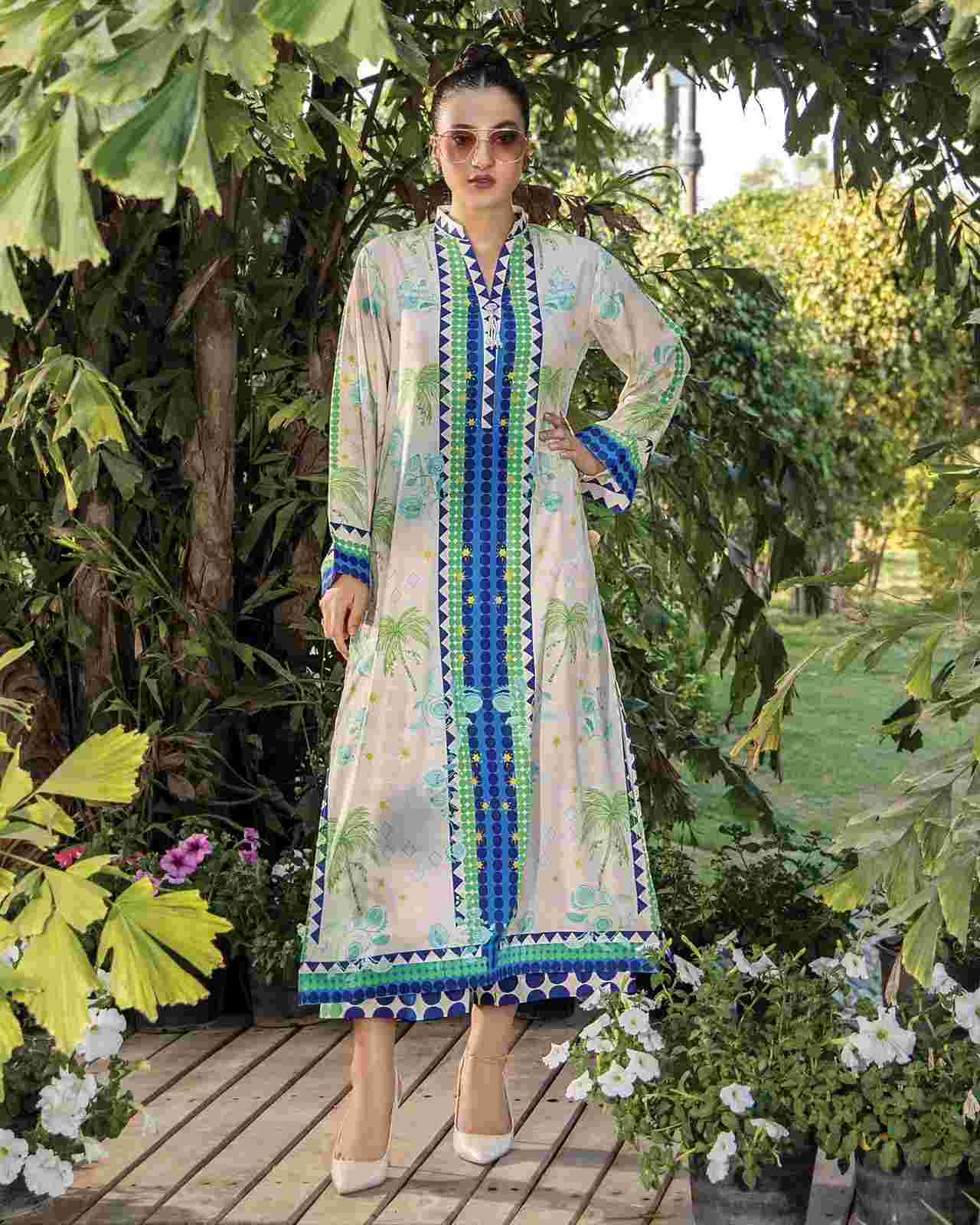 Soft Maslin Luxury Co-ord Set | Premium Holiday Edition – Youteek 1 Soft Maslin Luxury Co-ord Set – Premium high-end soft maslin 2 pc set with boutique stitching from the Luxury Holiday Edition (D No. 3692). Sizes 36, 38, 40, 46, 48, 50 chest (42 & 44 out of stock). Single available. 2 days dispatch. Soft Maslin Luxury Co-ord Set