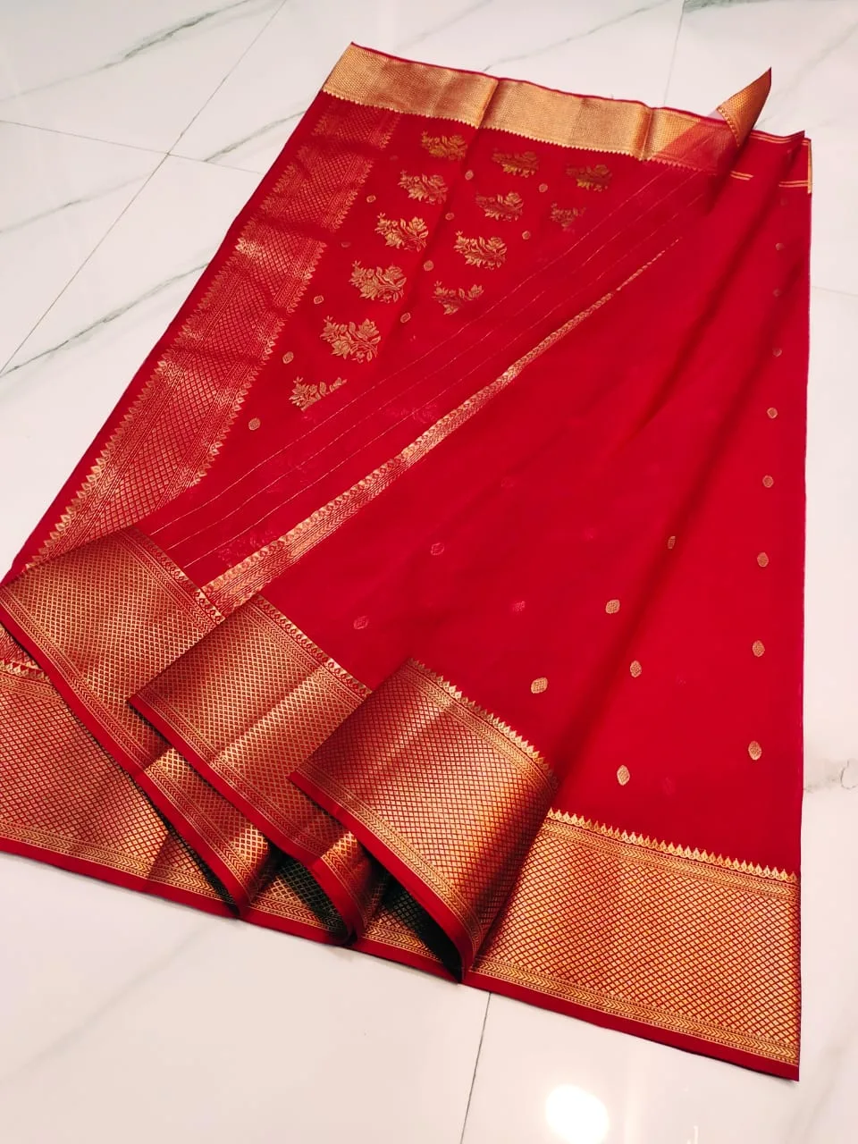 Bridal Chanderi Katan Silk Saree | Original Pure Handloom | Youteek 5 Original bridal handloom Chanderi katan silk saree in pure silk with rich zari work. Light heritage drape for wedding and festive wear. Free shipping across India. bridal chanderi katan silk saree