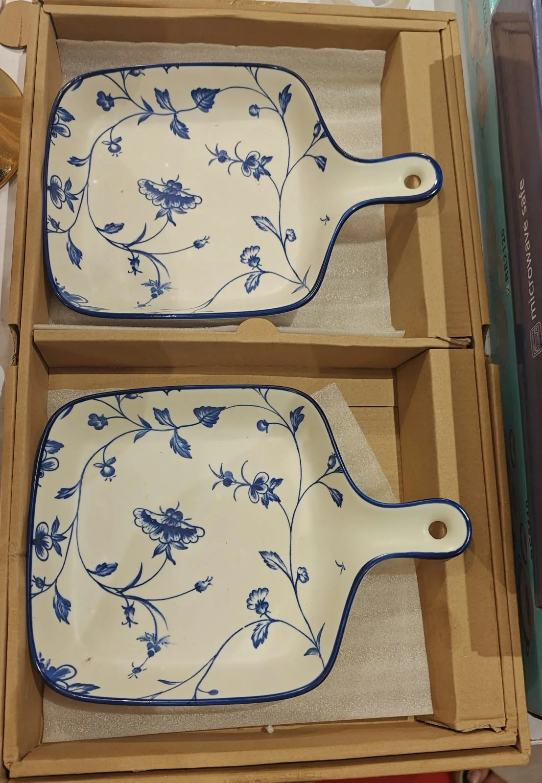 Porcelain Serving Platter Set of 2 | Youteek 5 Premium quality porcelain serving platter set of 2. High grade porcelain material. Gift box packing. Perfect for serving sweets, snacks, cupcakes and dry fruits. porcelain serving platter set of 2