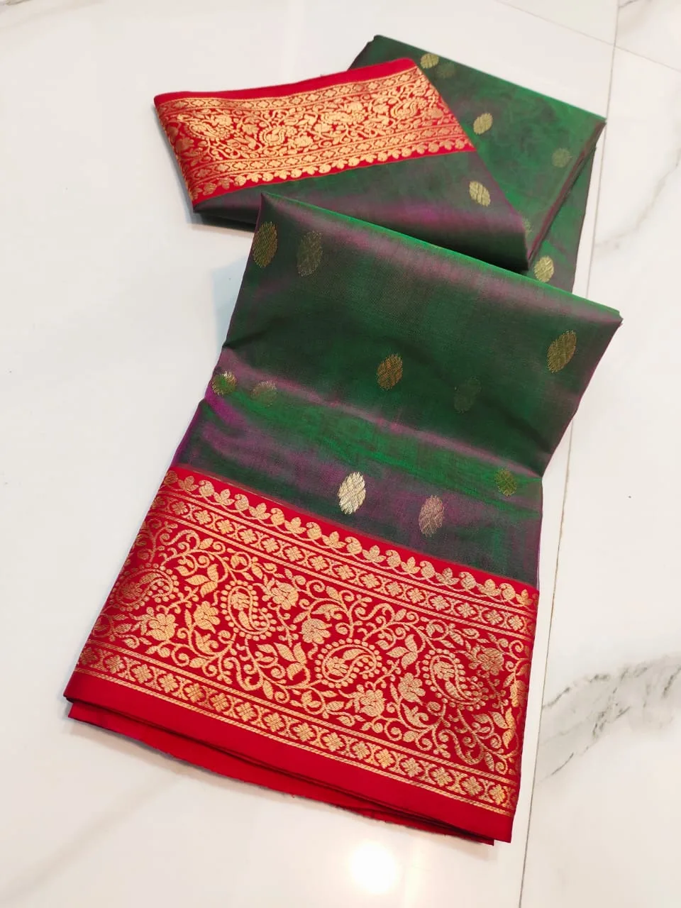 Original Purple Handloom Chanderi Katan Silk Saree | Pure Silk | Youteek 2 Original purple handloom Chanderi katan silk saree. Pure silk threads, delicate motifs and a rich zari border. Lightweight heritage drape. Free shipping across India. purple handloom chanderi silk saree